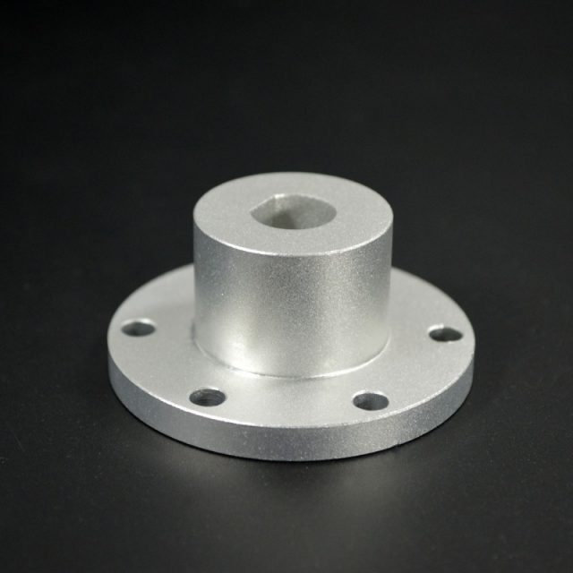 The 1/2″ DShaft aluminum mounting hubs include one stainless steel hex