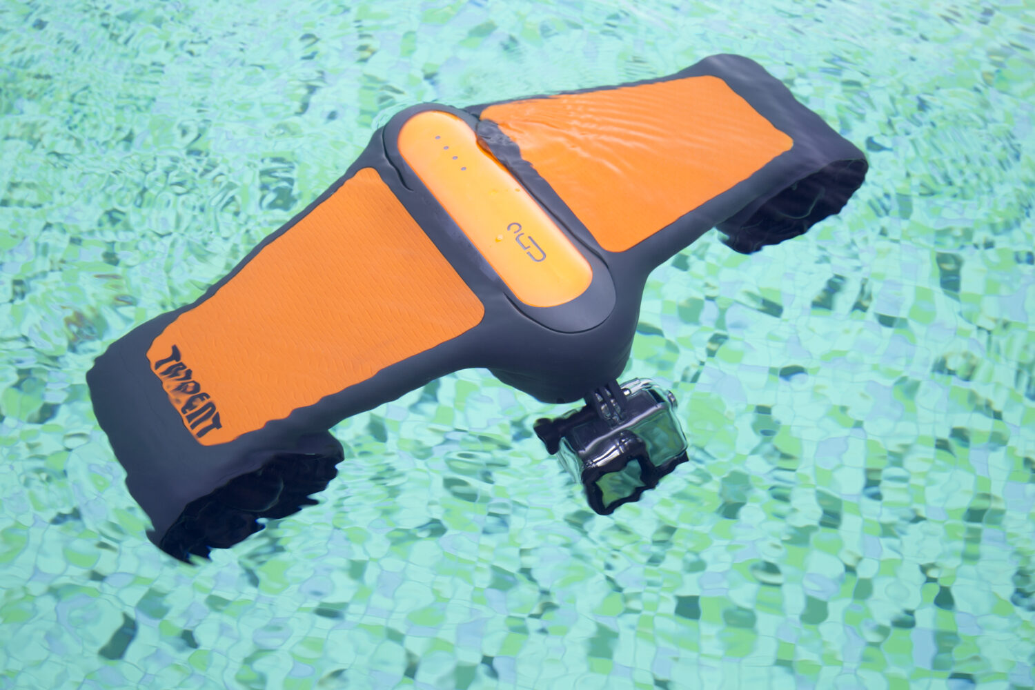DiveDrive jet propelled underwater dive scooter - Geeky Gadgets