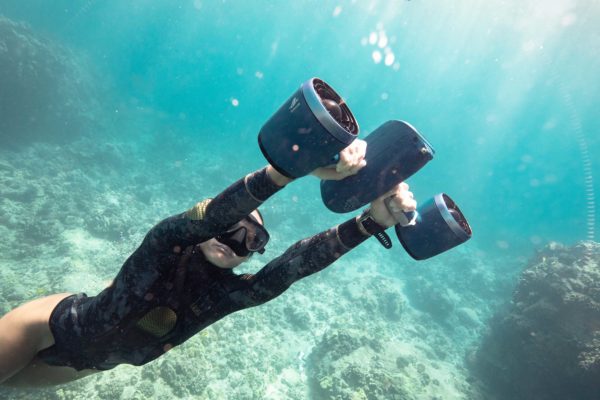 Sublue WhiteShark Underwater Scooter – Space – Oz Robotics