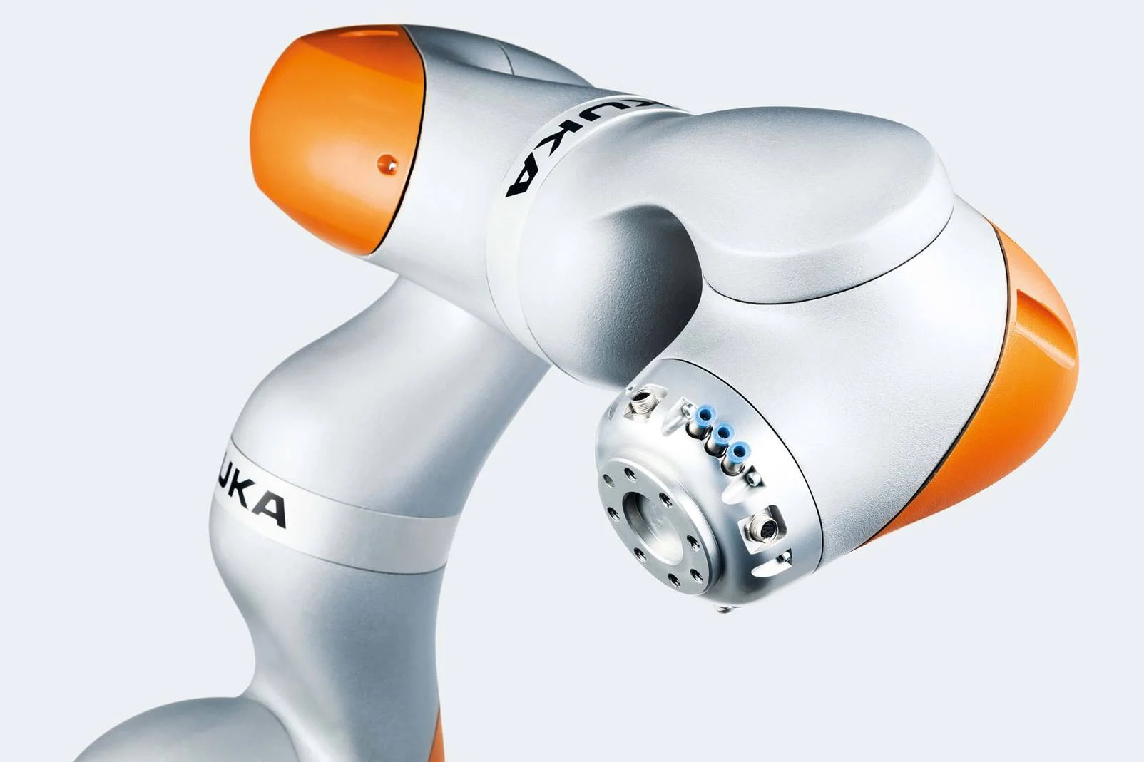 KUKA Robots offers industrial robots in various versions with various payload capacities and reaches.