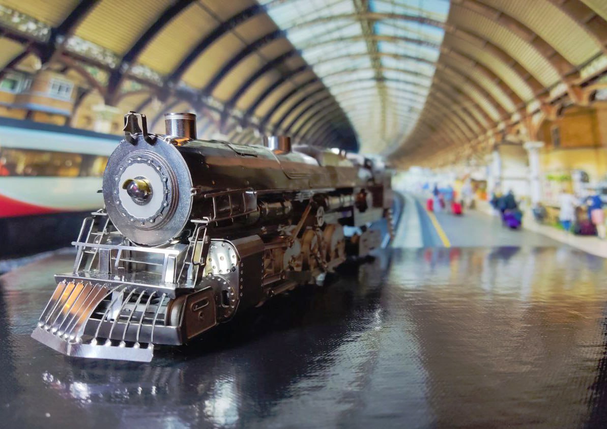 Polar Steel DIY Magic Express Train Kit Electrical Model - Image 3